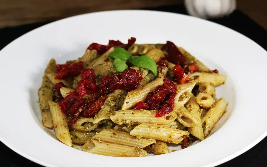 Penne Fiberpasta en sauce