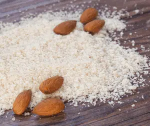 Farine de noisette bio déshuilée – IG bas, sans gluten