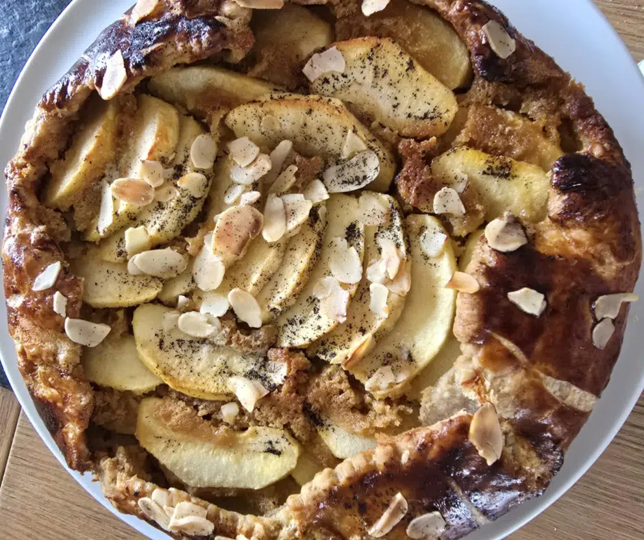 Dessert IG bas : Tarte feuilletée pommes-amandes