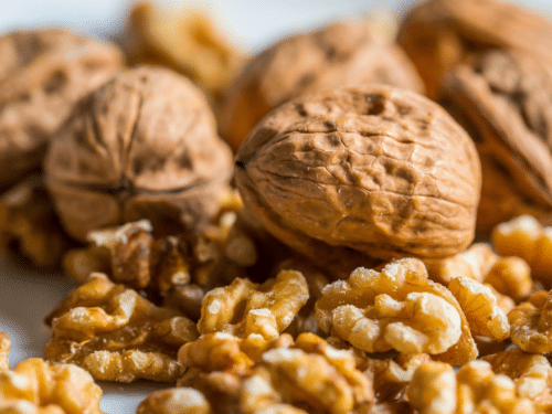 les Cerneaux de Noix dans Muffins Moelleux au Citron IG bas